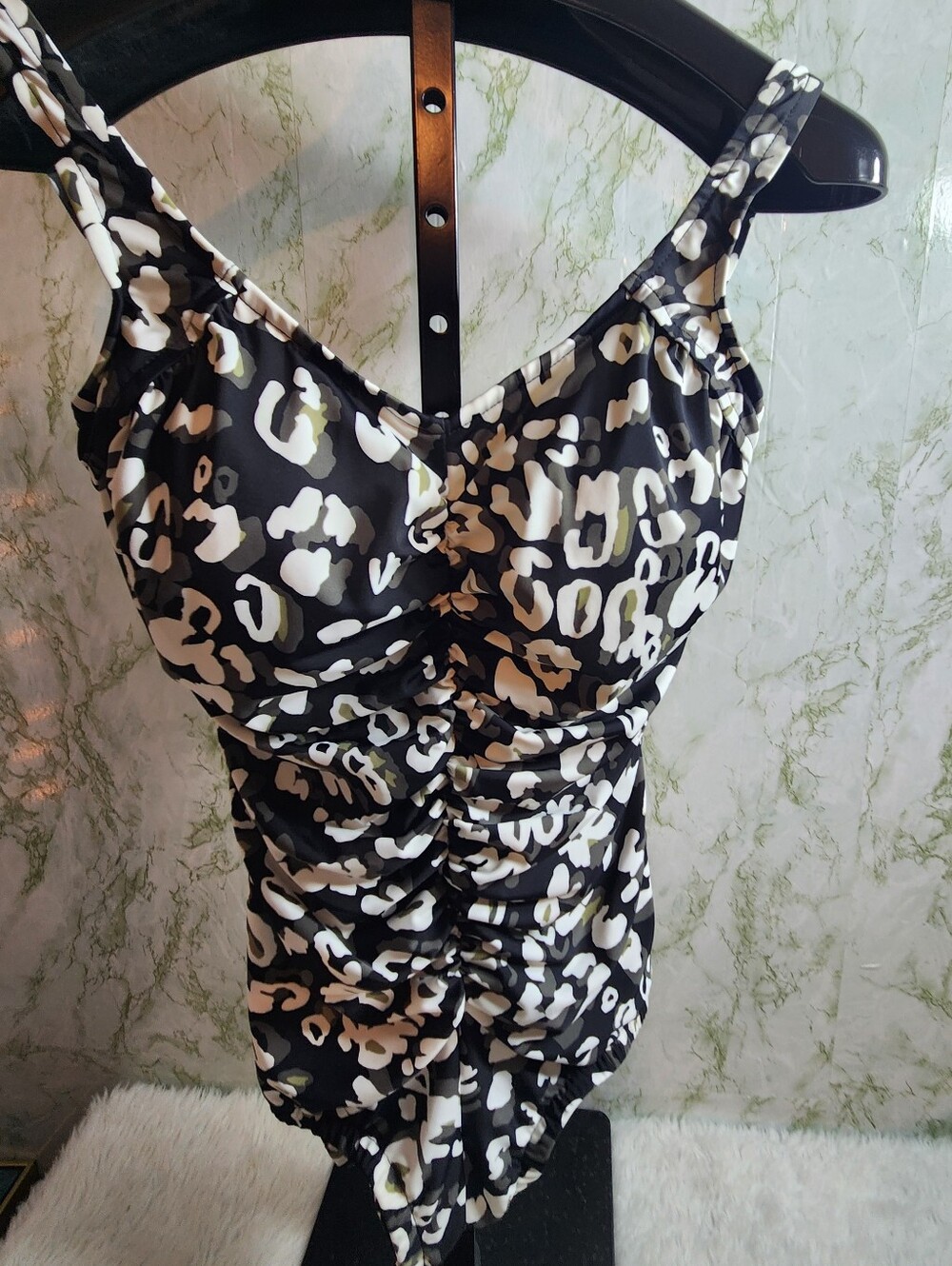 PARADISE BAY 1-piece Swimsuit